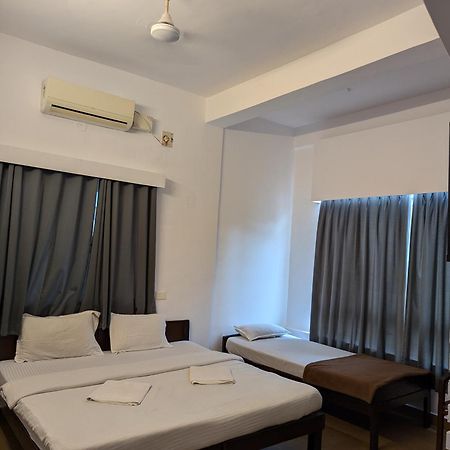 Hotel White Season Calangute Zewnętrze zdjęcie