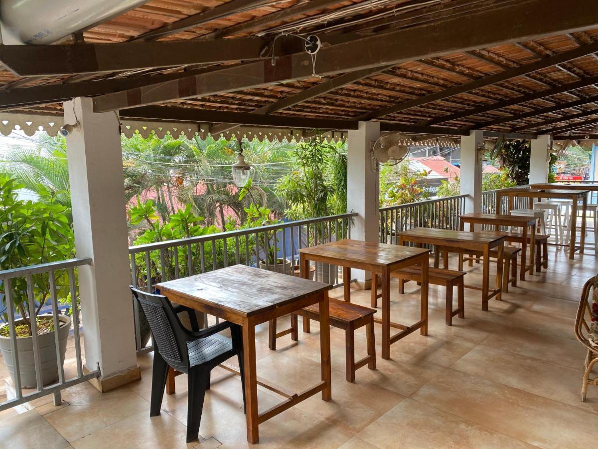 Hotel White Season Calangute Zewnętrze zdjęcie